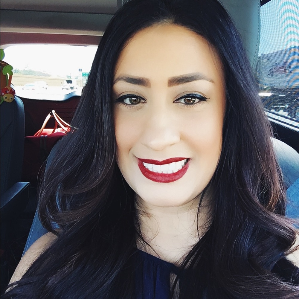 Meet your Posher, Wendy